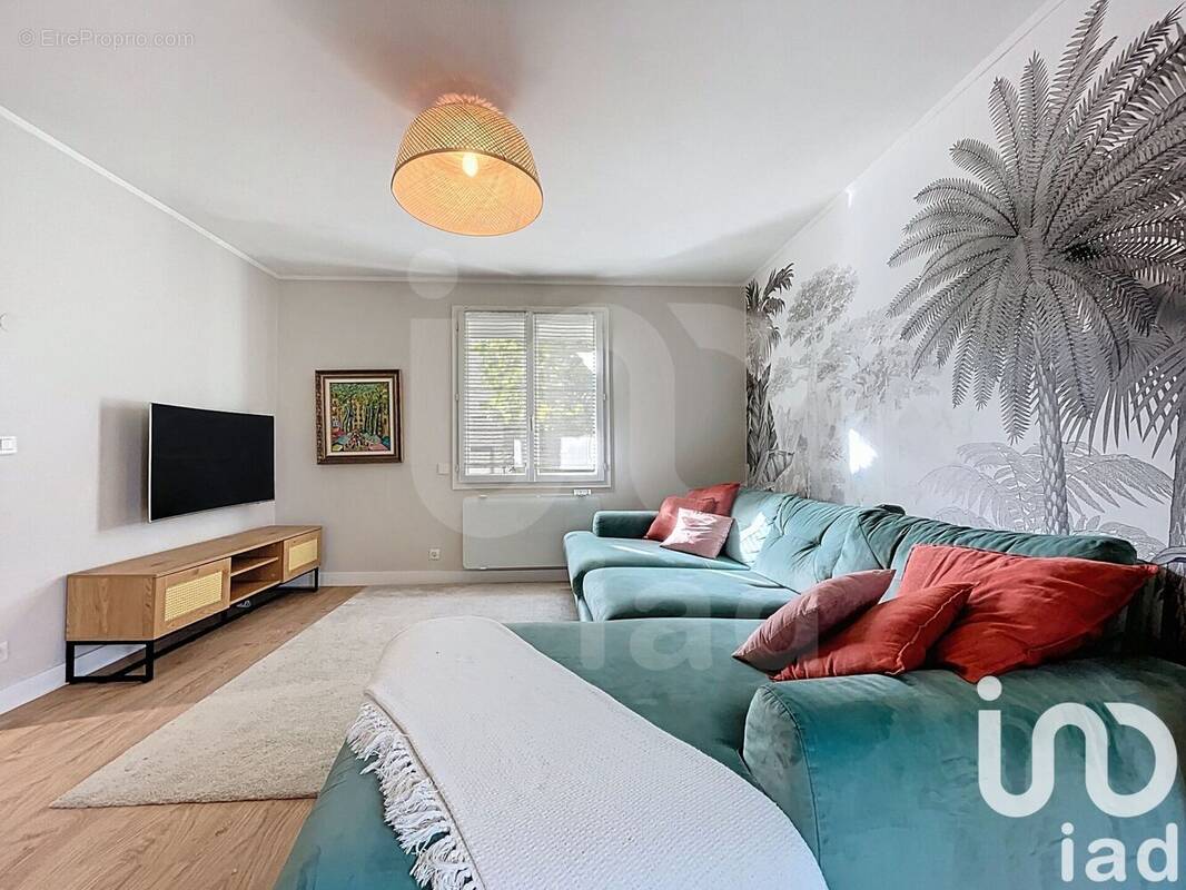 Photo 1 - Maison à TORCY