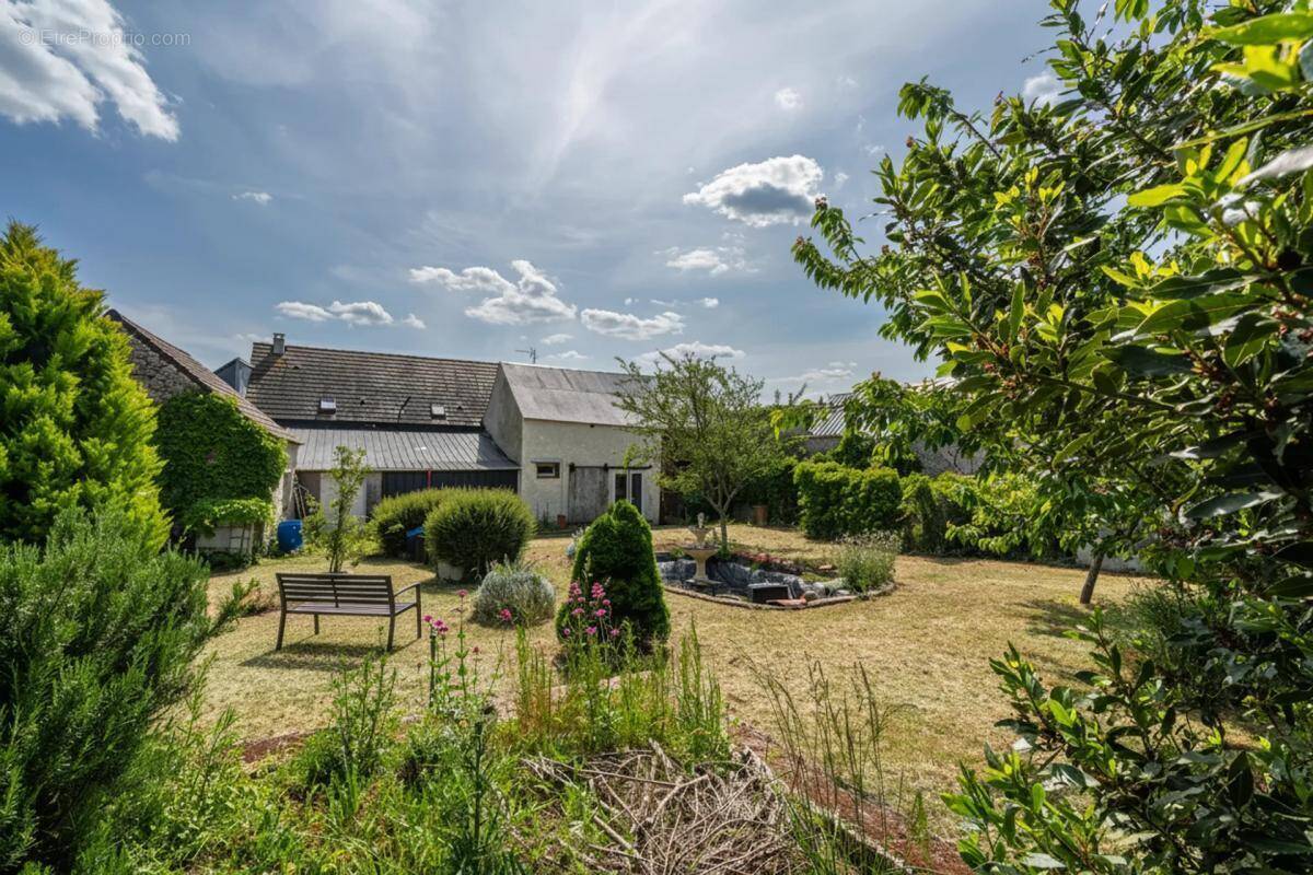 Maison à NEUVY-EN-BEAUCE