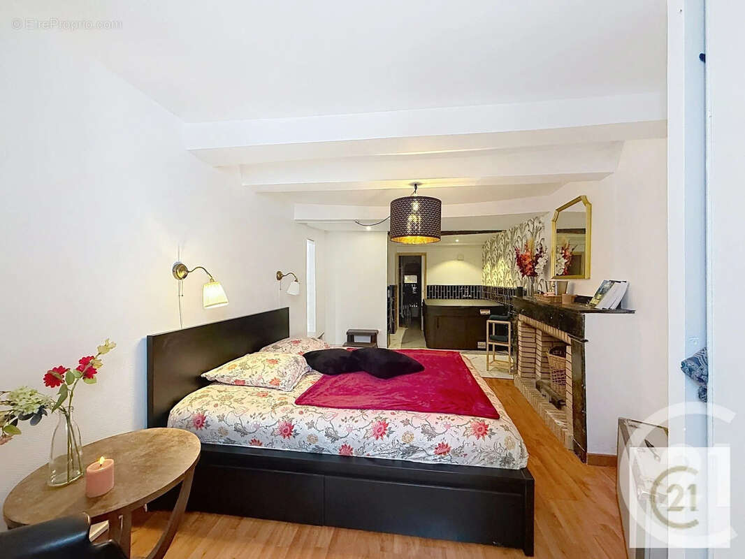 Appartement 63 m² à Saint-Michel-De-Lanes  - photo 6