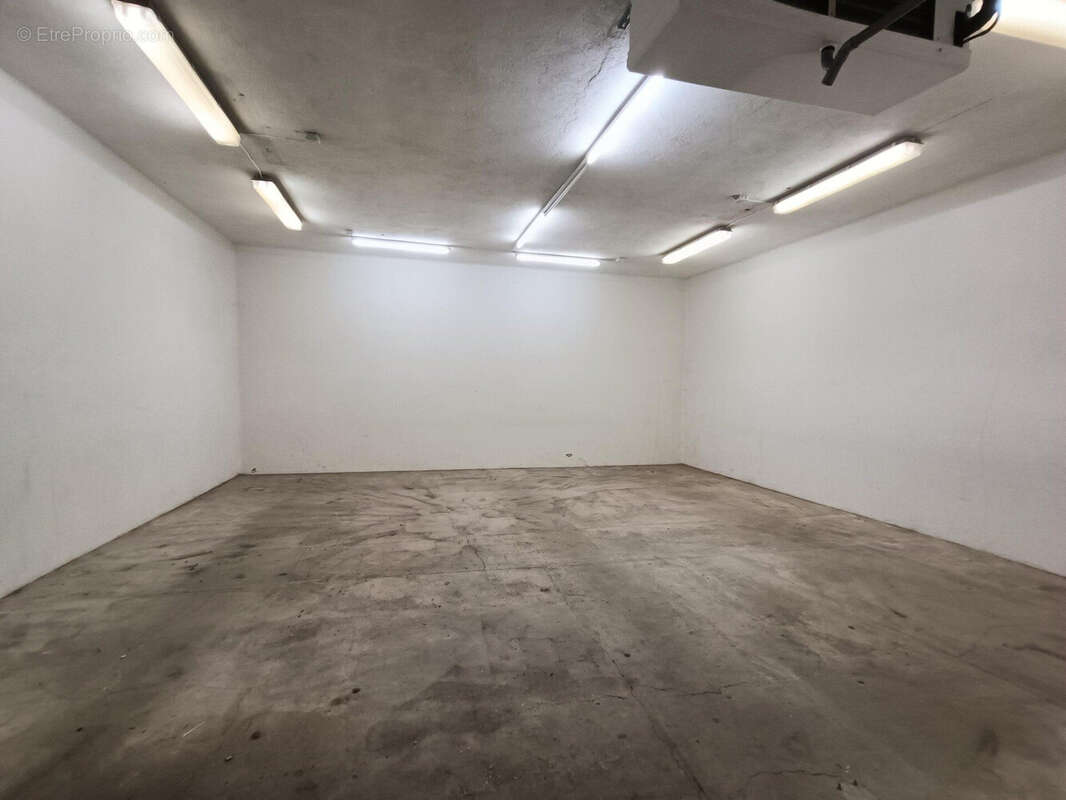 Commerce à CLERMONT-FERRAND