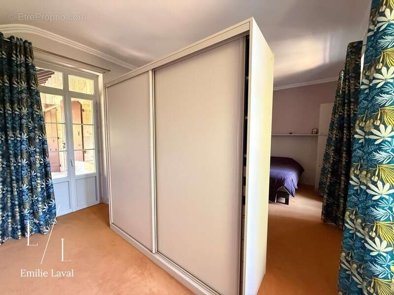 Maison atypique de 9 chambres et 6 salles de bain à Pineuilh 33 - photo 10
