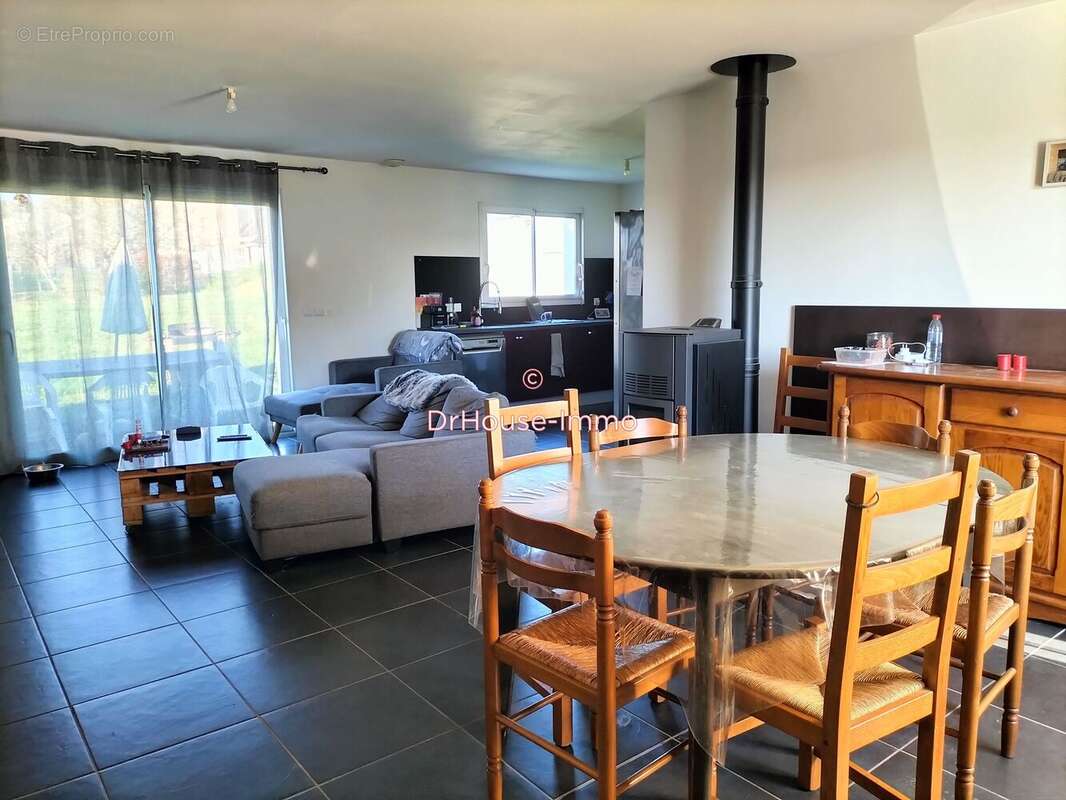 Maison 96 m² à Ecommoy  - photo 47