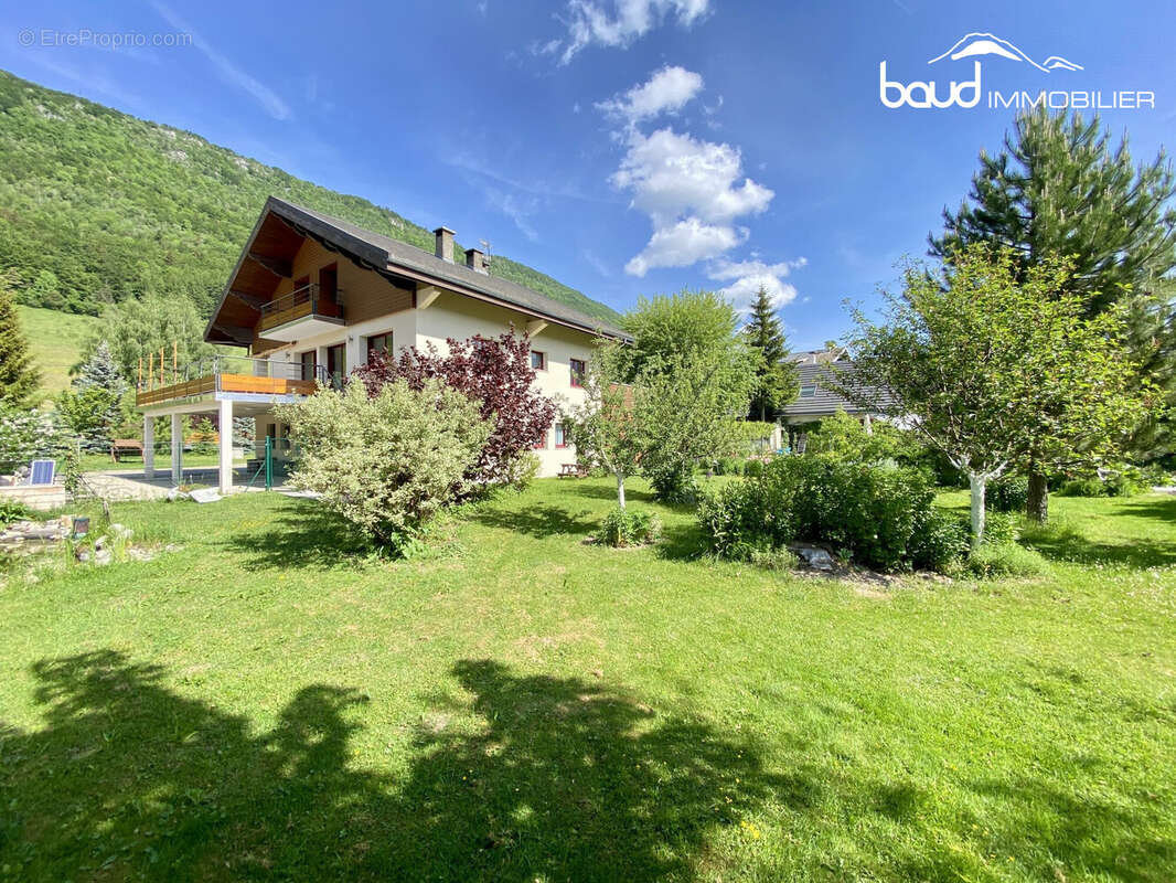 Maison 212 m² à Lans-En-Vercors  - photo 2