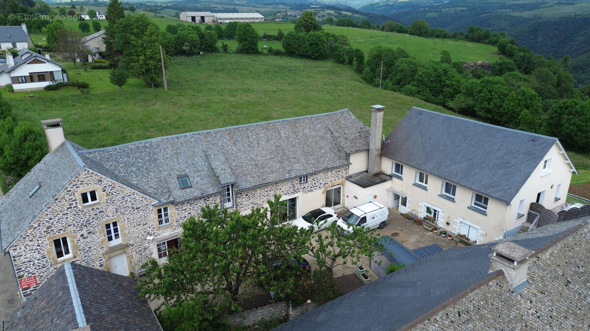 Maison à CONDOM-D'AUBRAC