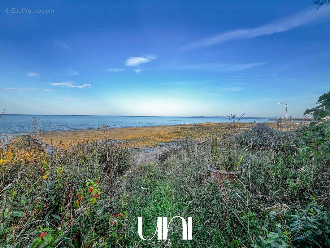 Maison à LUC-SUR-MER