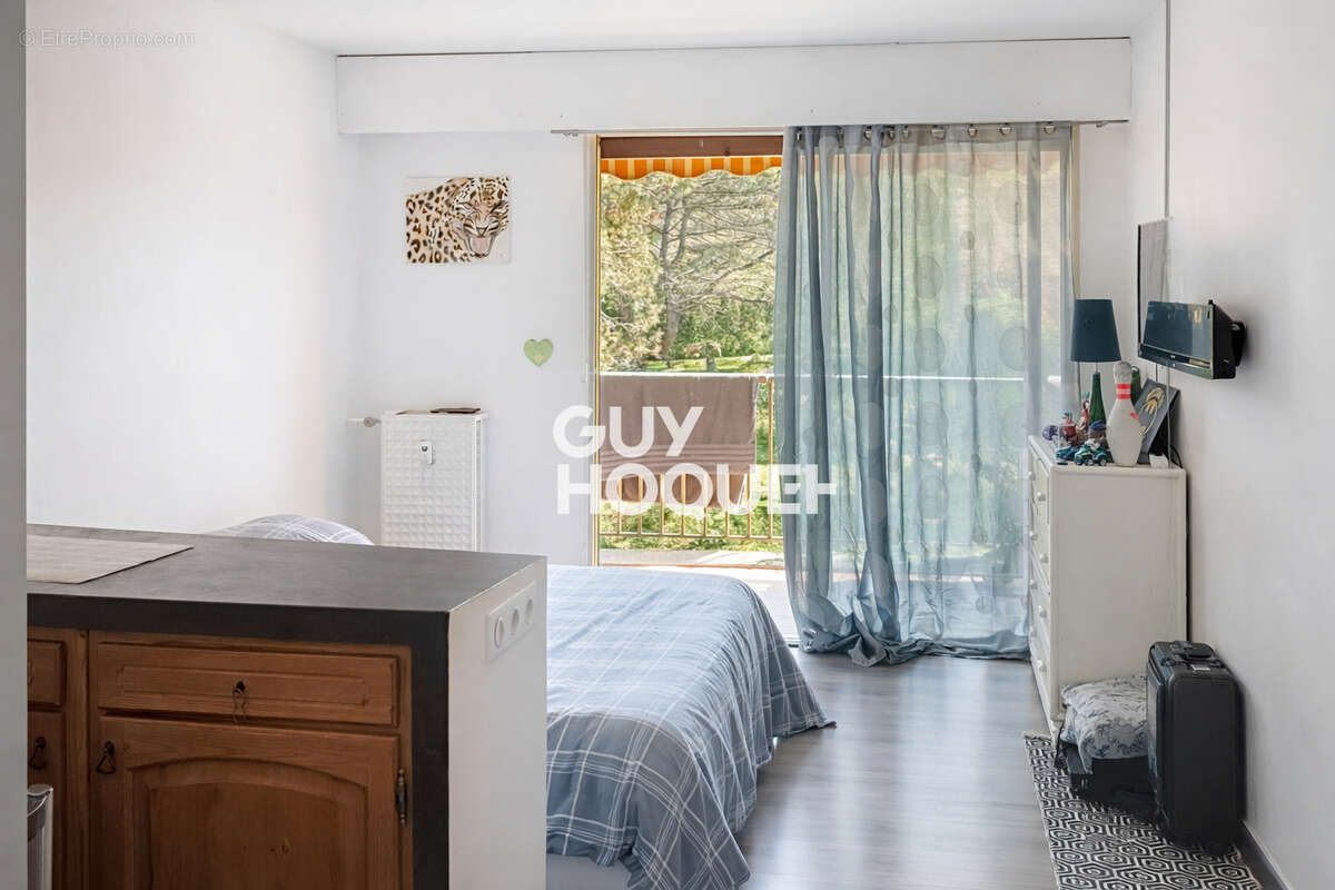 Appartement à PEYMEINADE