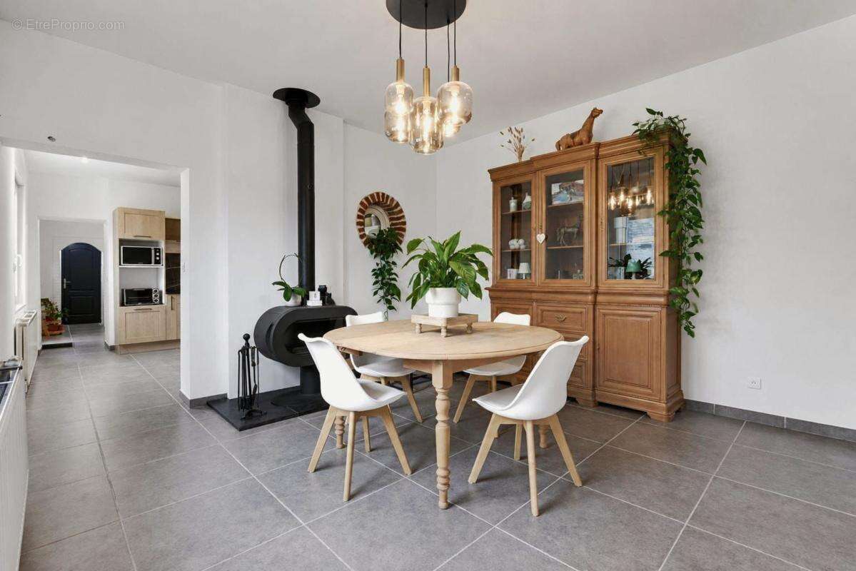 Maison 125 m² à Tortequesne  - photo 11