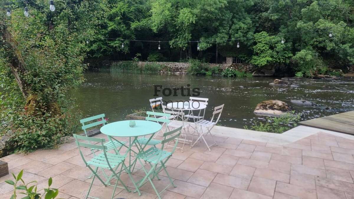 Maison à LA BRUFFIERE