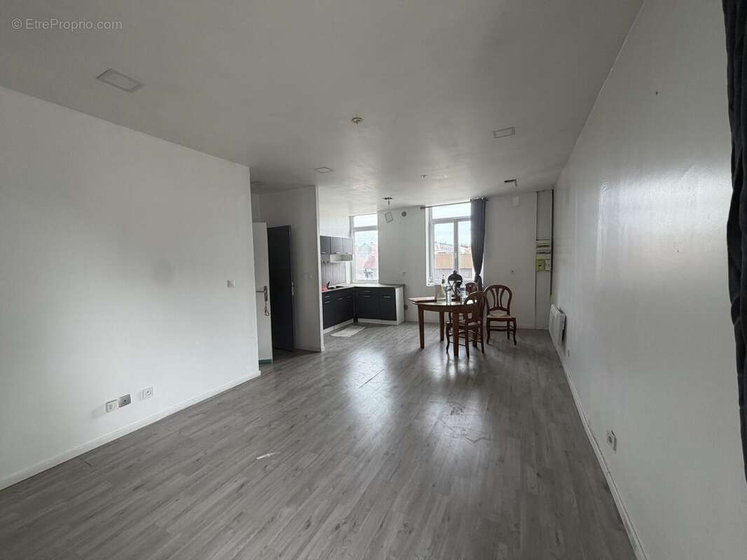 Appartement 86 m² à Roubaix  - photo 2