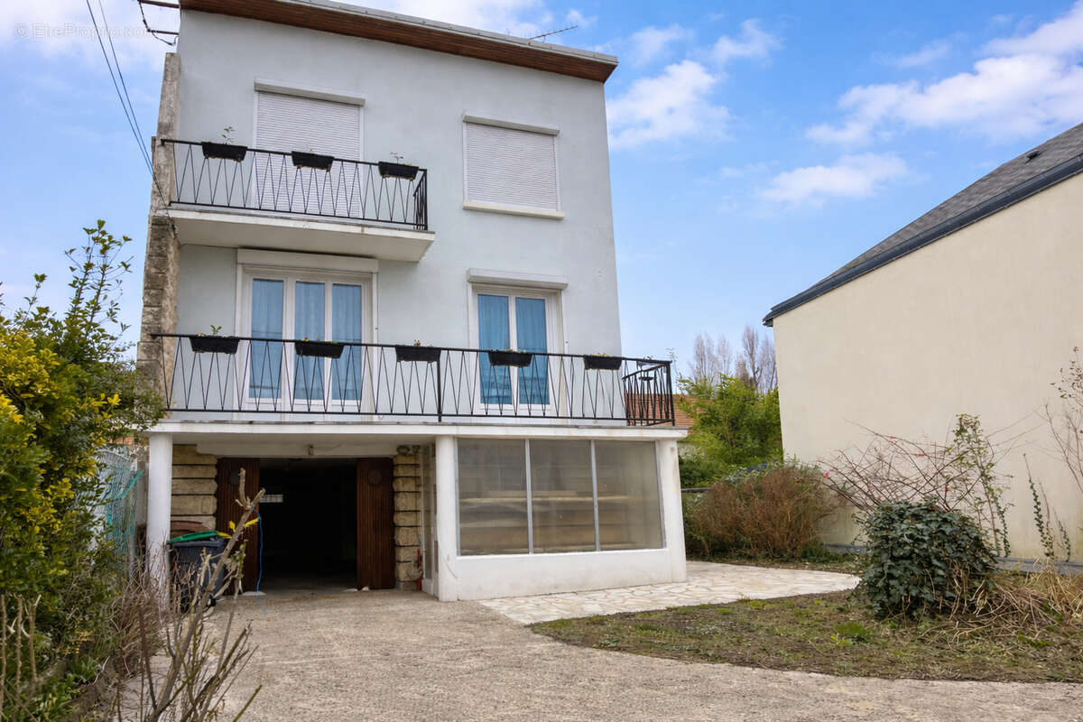 Maison à TAVERNY