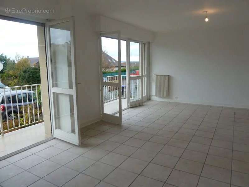 Appartement à CHAMBOURCY