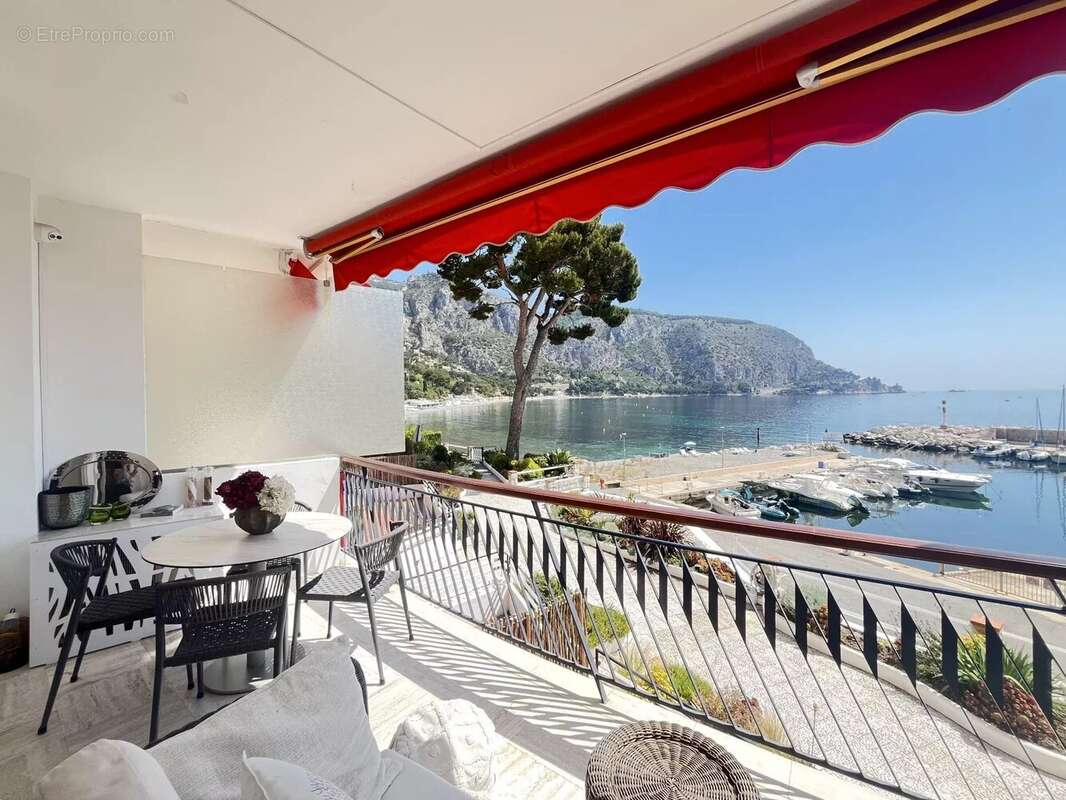 Appartement à EZE