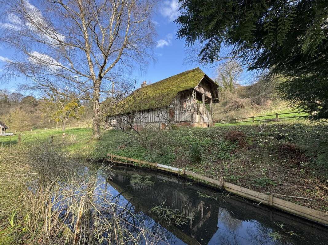 Maison à CASTILLON-EN-AUGE