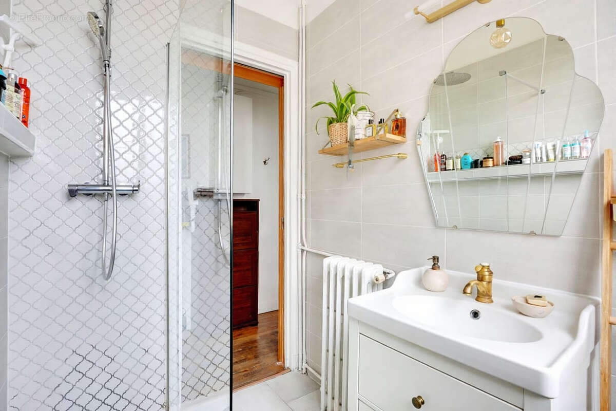 Appartement à COLOMBES