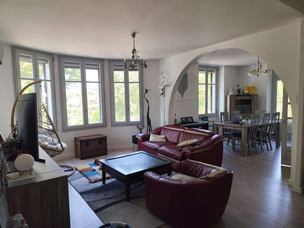 Maison à VILLEFRANCHE-DE-ROUERGUE