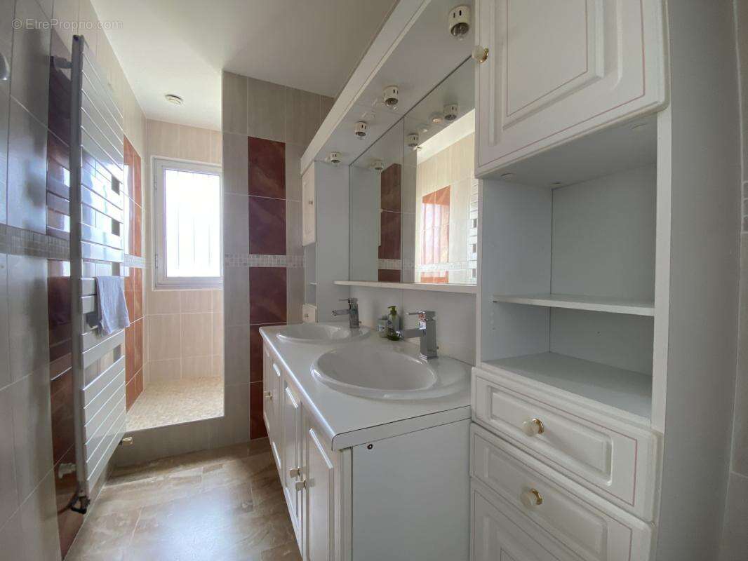 Maison à SAINT-VINCENT-SUR-JARD