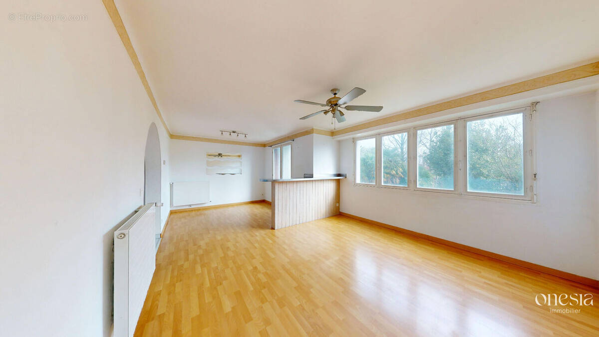 Appartement à BILLERE
