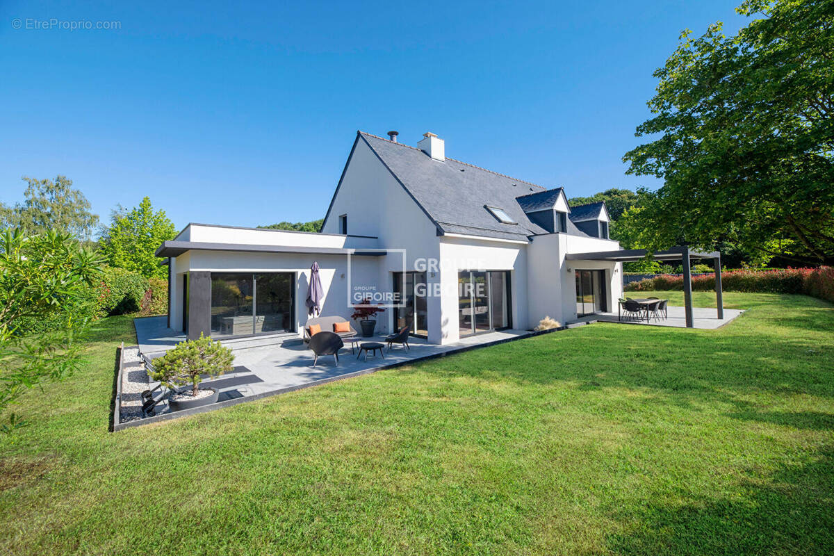 Maison à BRUZ
