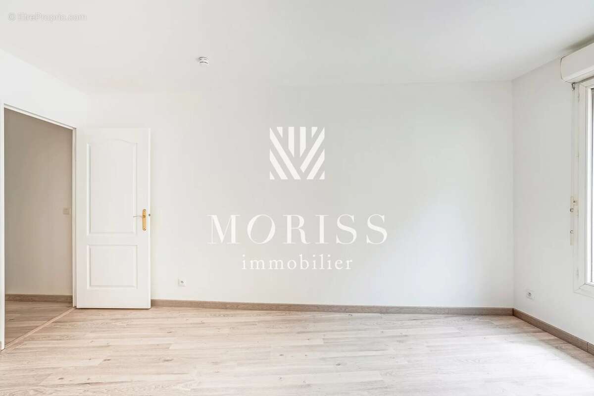 Appartement à PARIS-20E