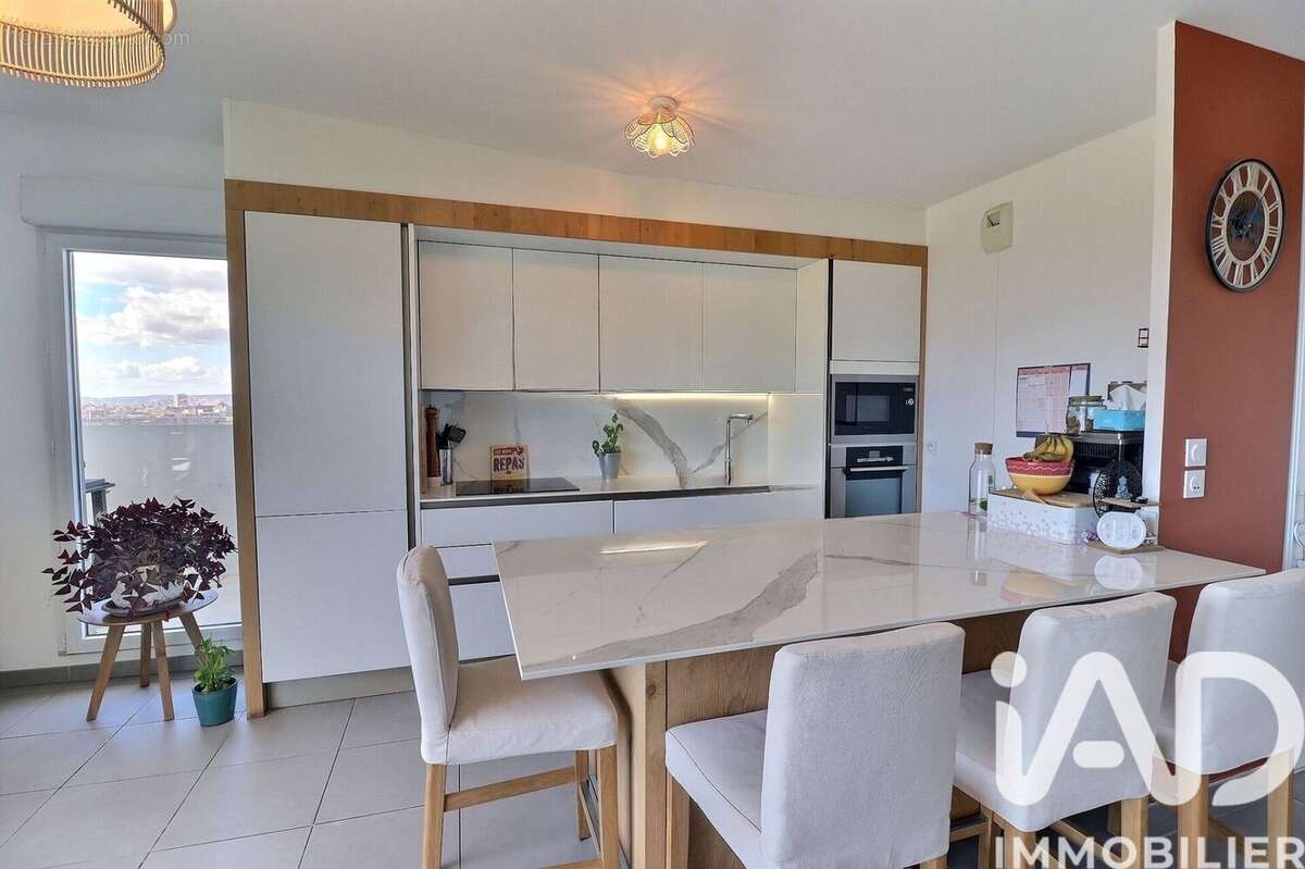 Photo 8 - Appartement à MARSEILLE-9E