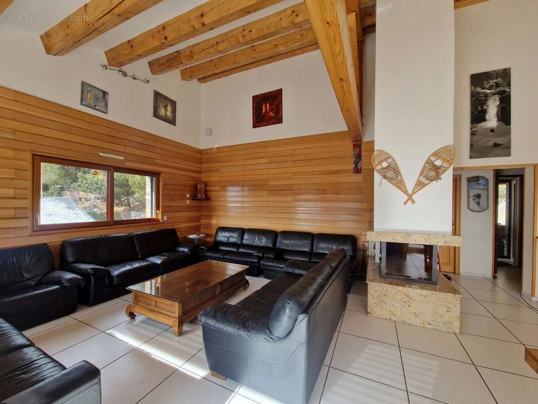 Maison à LES ANGLES