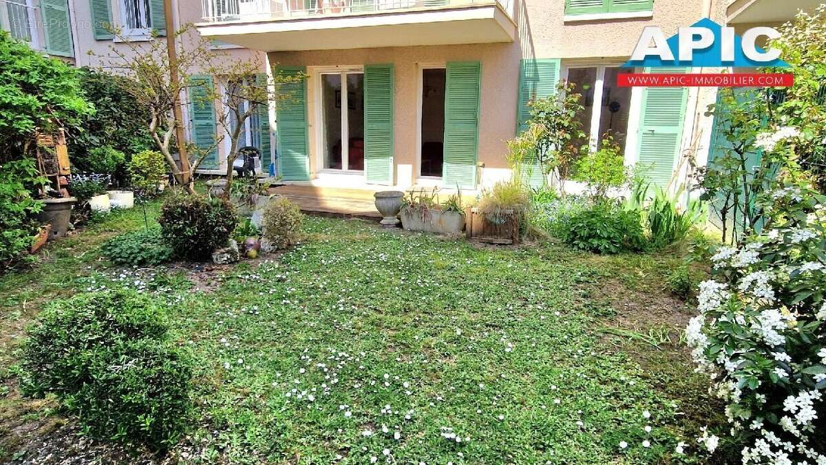 Appartement à GROSLAY