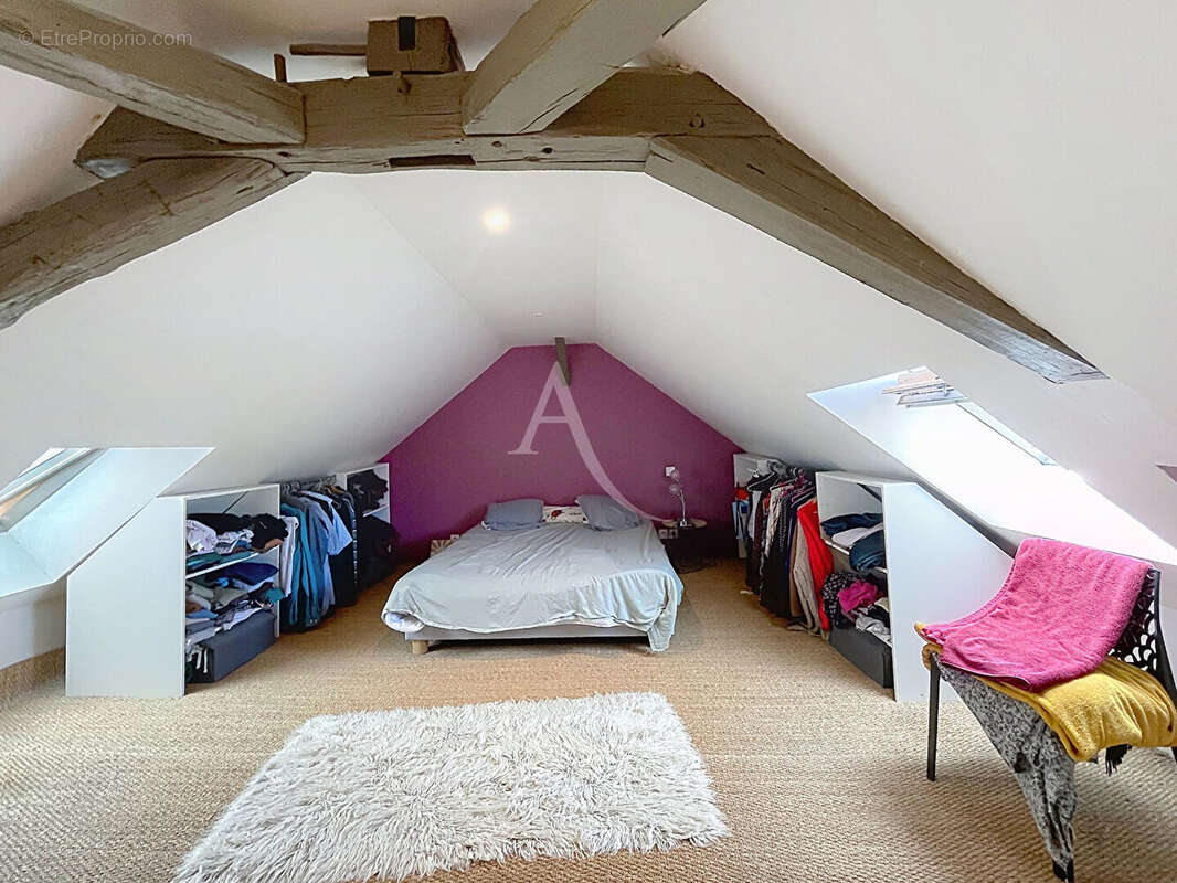 À vendre Trélazé : Maison ancienne de caractère - 6 pièces - 160 m² - photo 9