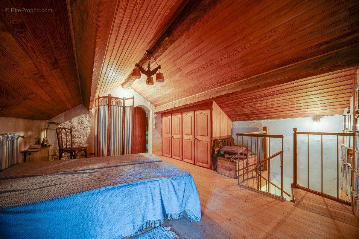 Maison à CARRIERES-SUR-SEINE