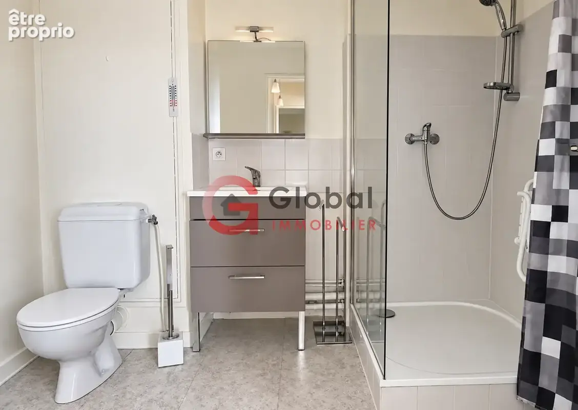 Chamalières (63400)   Studio de 26 m2 avec vue sur le parc Montjuzet - photo 3