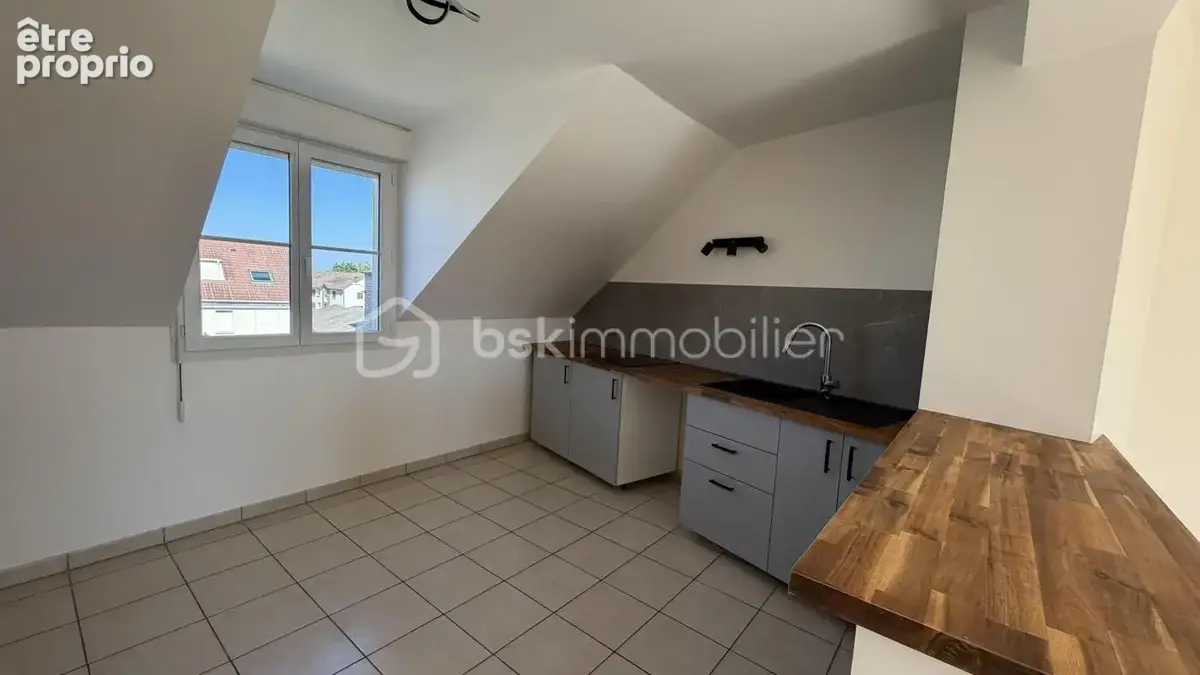 Appartement moderne avec terrasse en cœur de ville! - photo 4