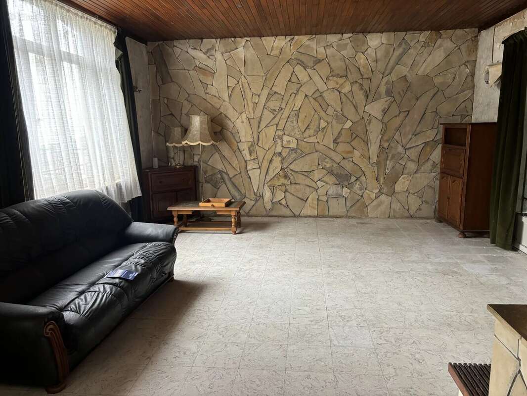 Maison à HARGICOURT