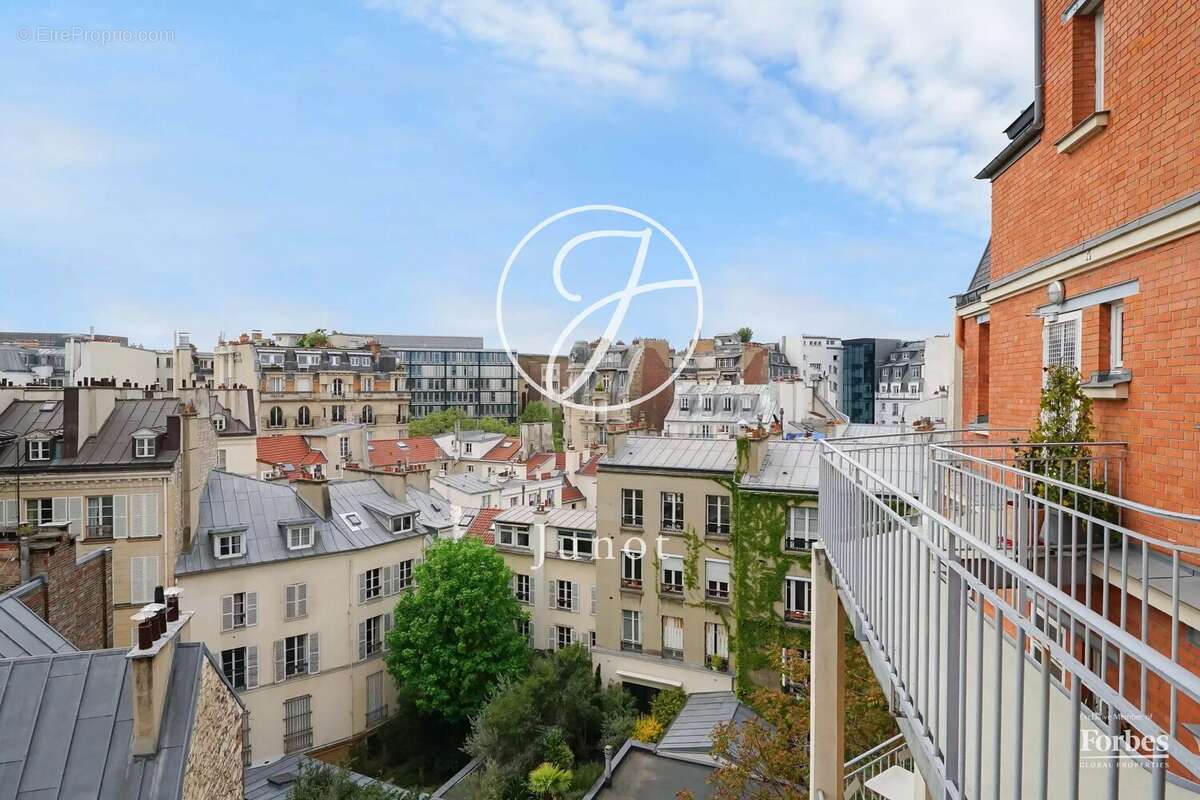 Appartement à PARIS-6E