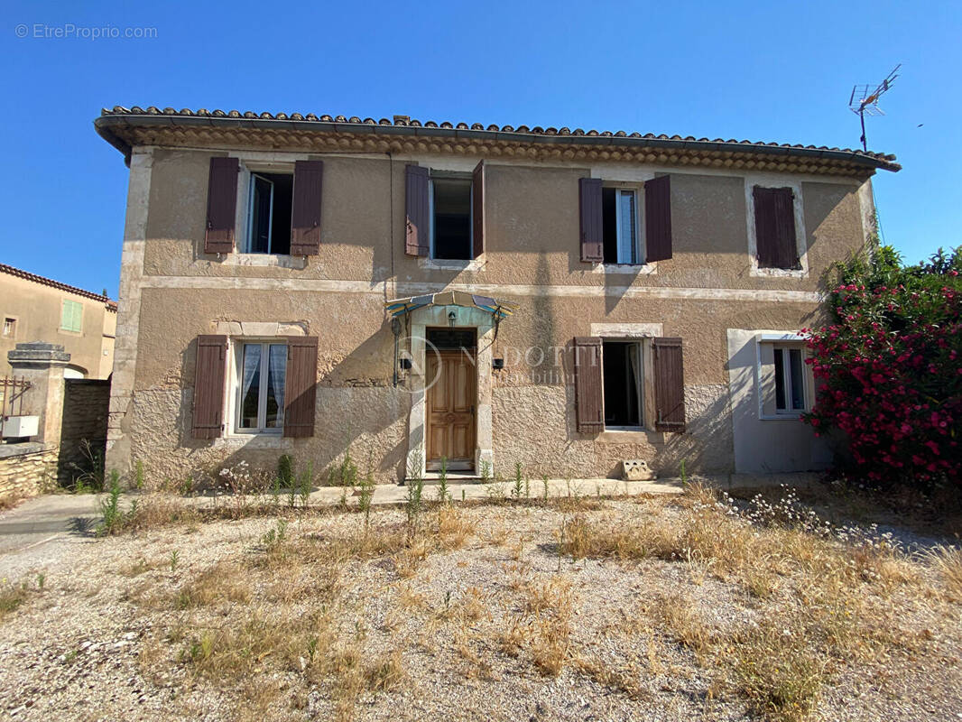 Maison à CABRIERES-D'AVIGNON