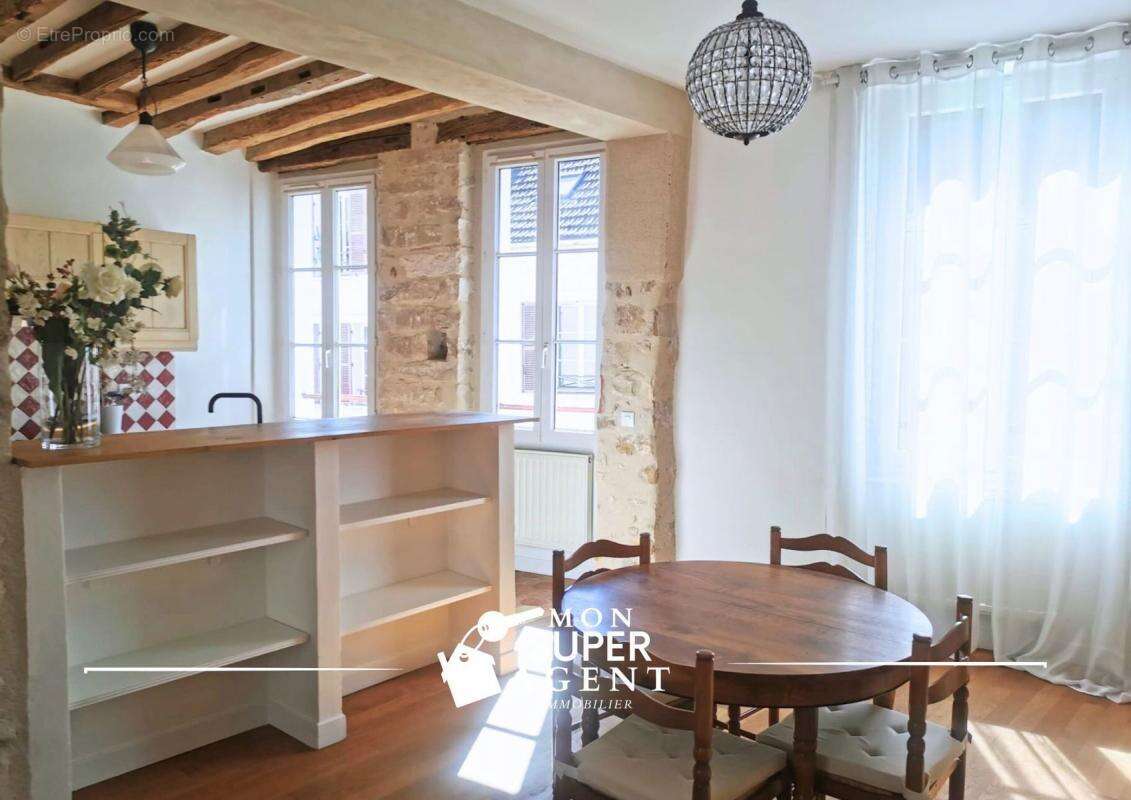 Appartement à MELUN