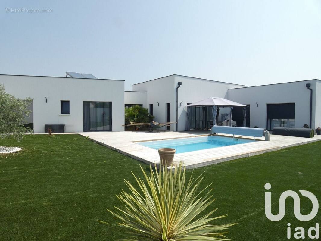 Photo 1 - Maison à MAGNE