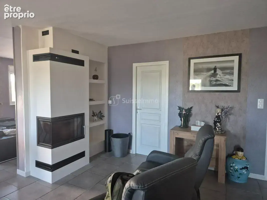 Maison  5 pièce(s) 130  m2 Saint-Loup-sur-Semouse - photo 5