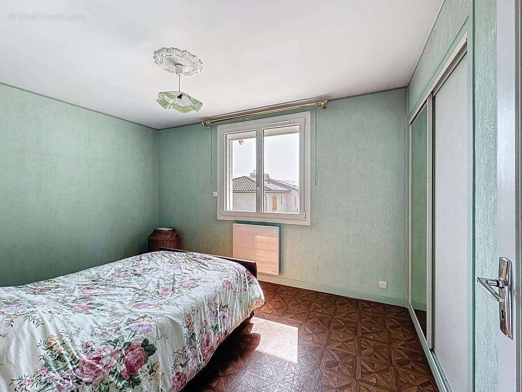 Maison à LOIRE-SUR-RHONE