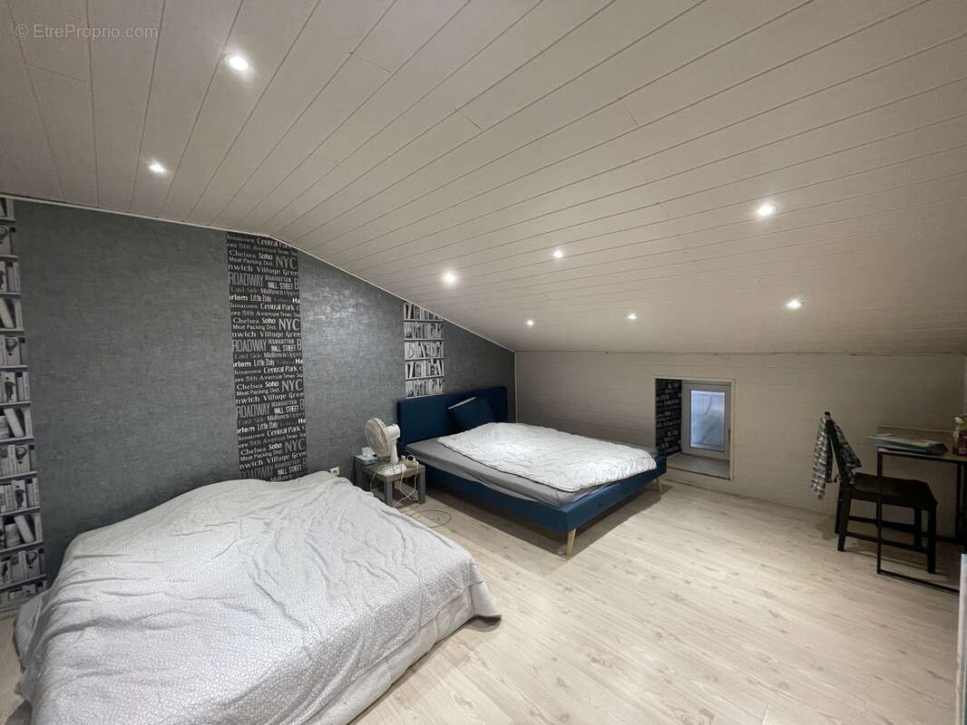 Maison 165 m² à Renwez  - photo 98