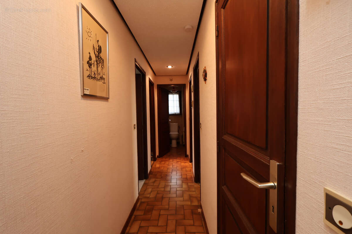 Maison à LOUVIGNY