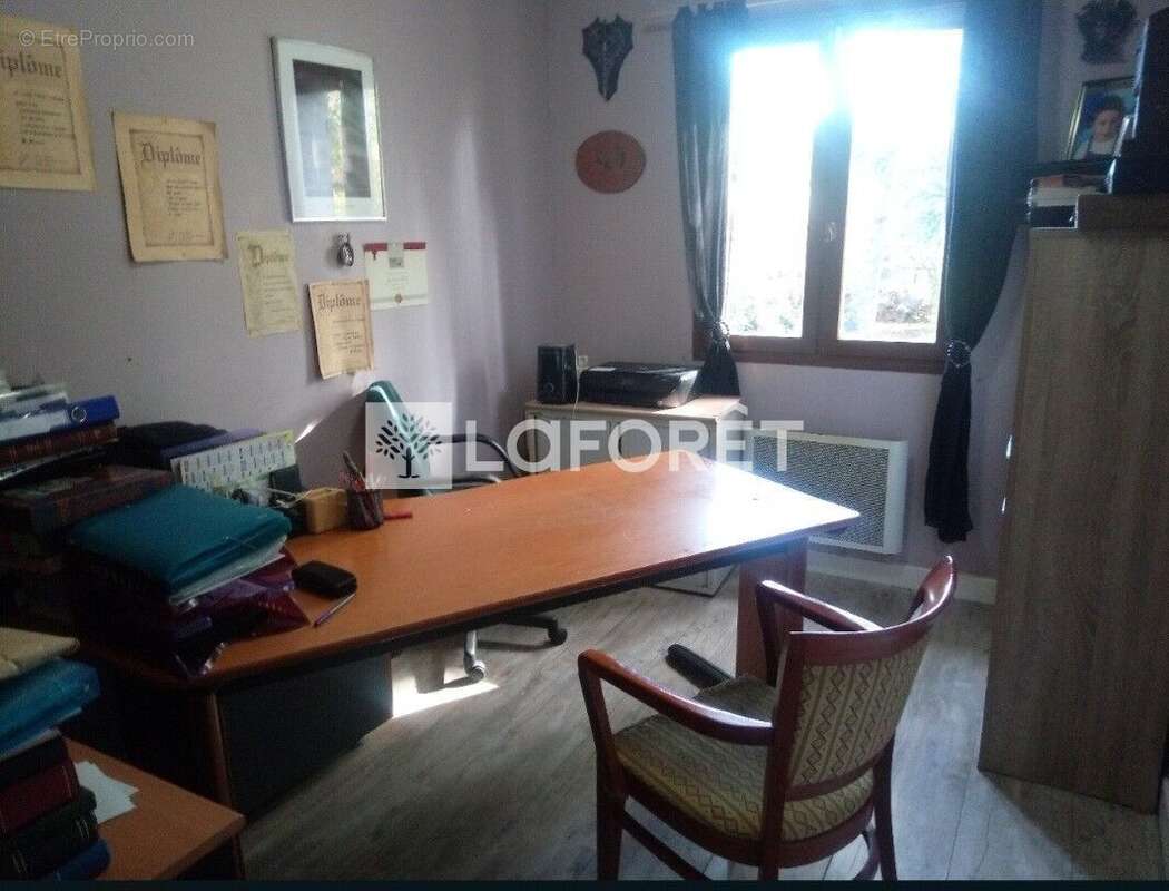 Maison à CHAUMONTEL