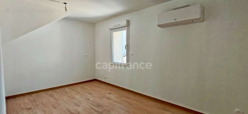 Appartement à EYRAGUES
