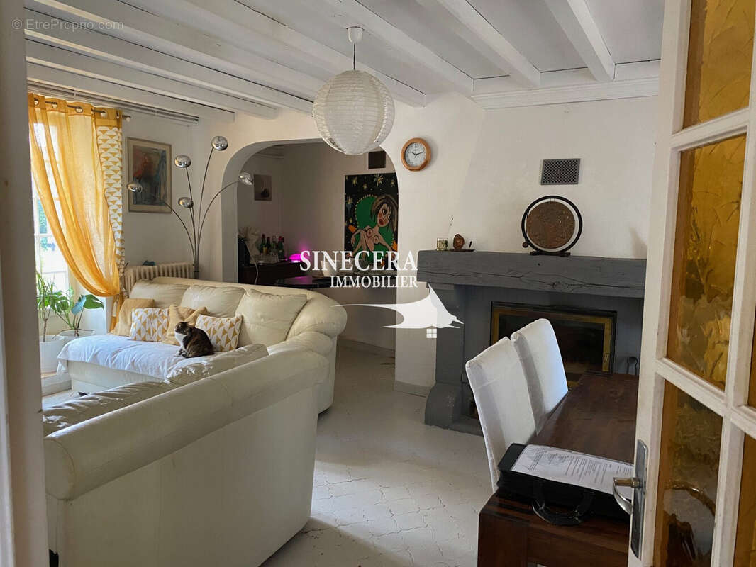 Maison à VERTEILLAC