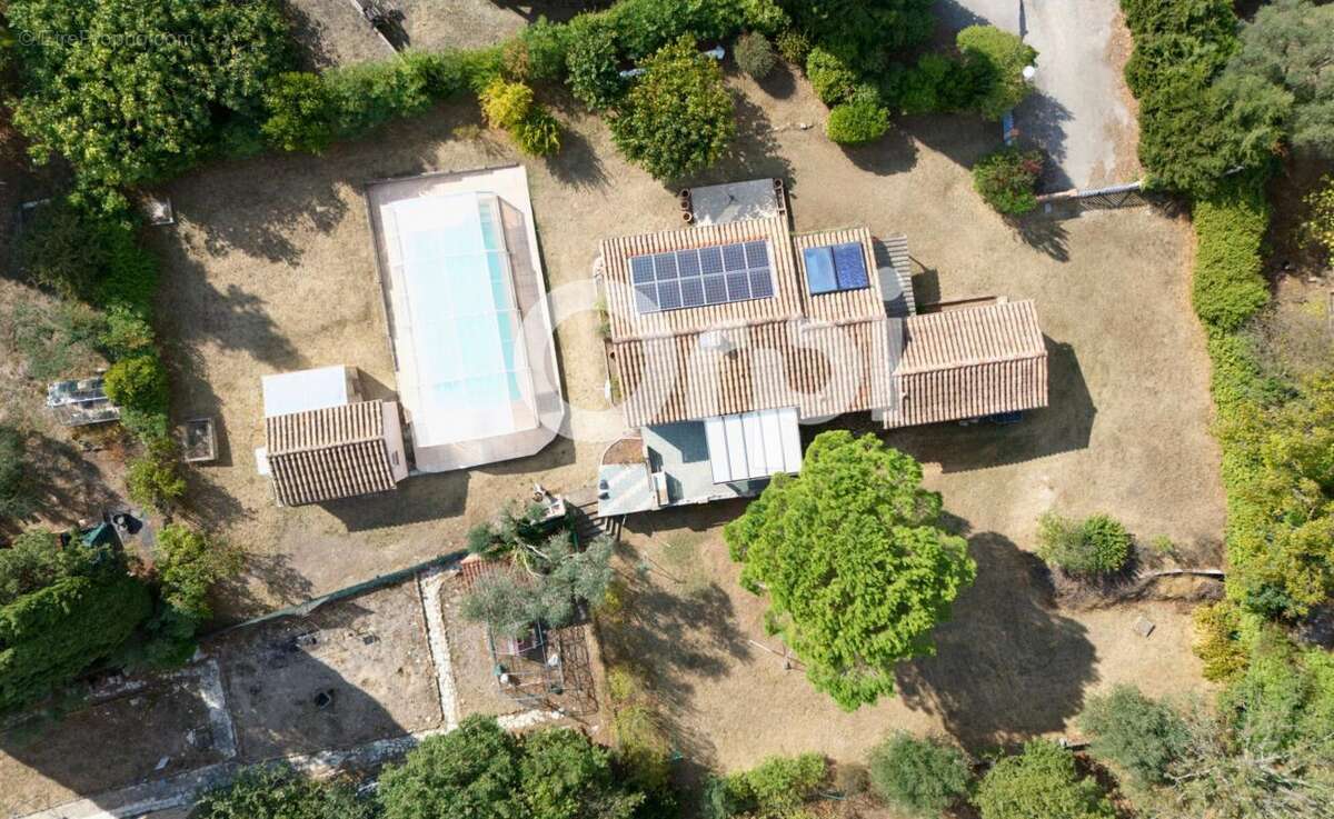 Maison à SAINT-PAUL-EN-FORET