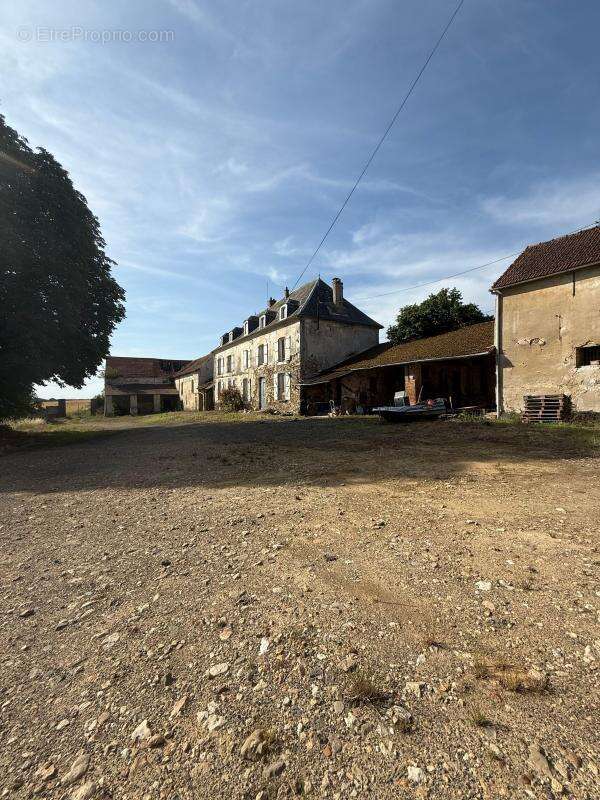 Maison à SAINTE-AULDE