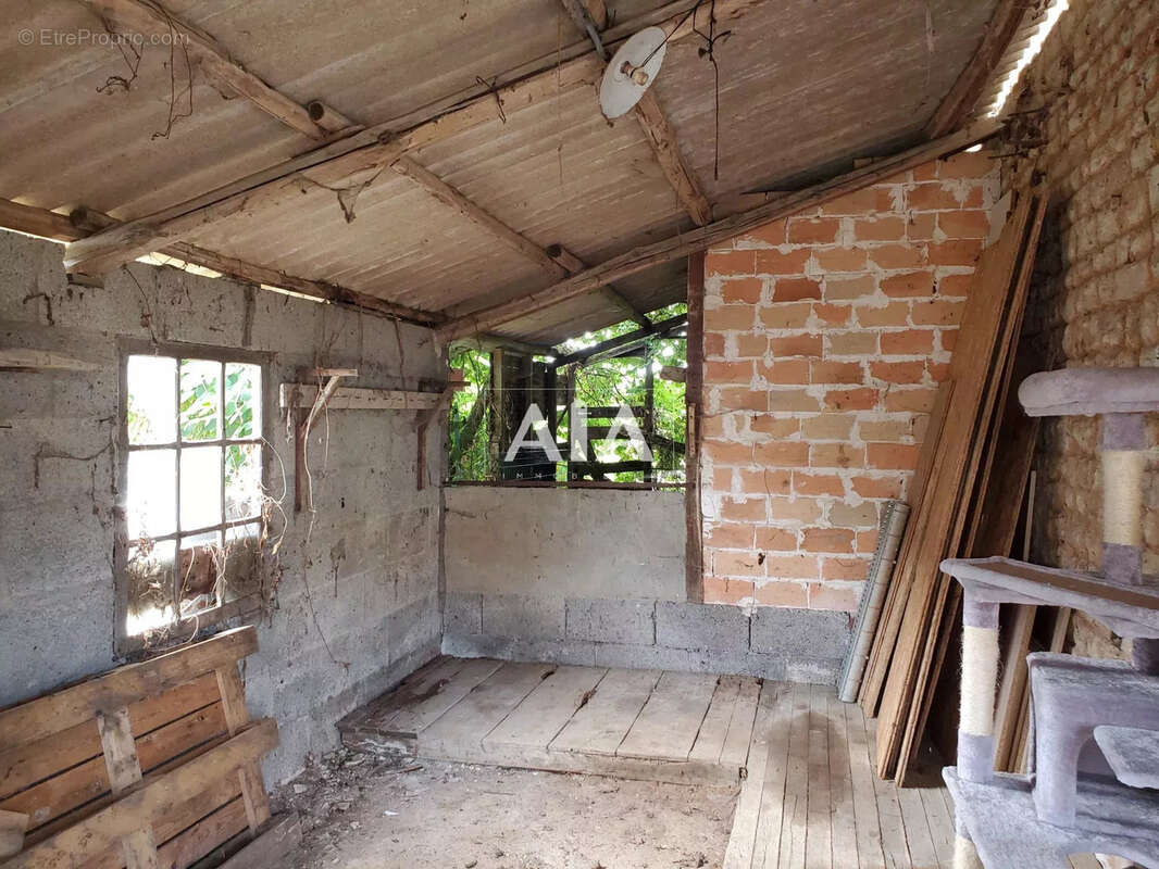 Maison de Village Proche de Civray - photo 21