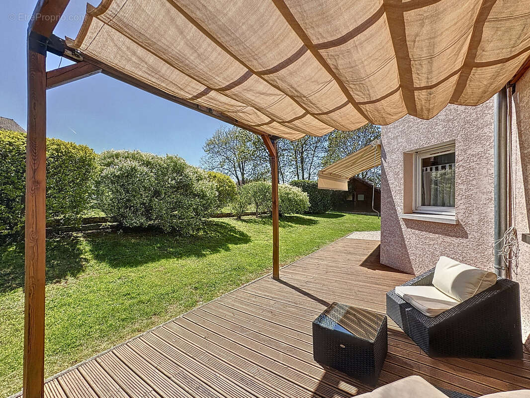 Maison à FRAHIER-ET-CHATEBIER