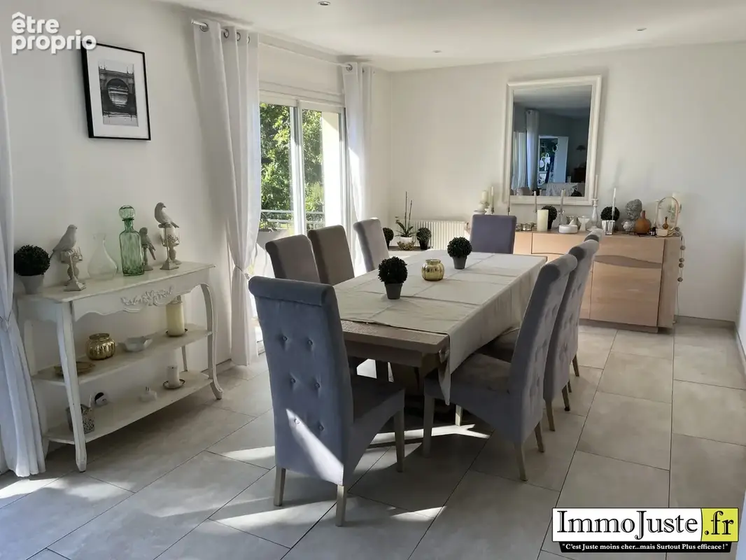 Maison 7 pièces 178 m² à vendre à Le Perray-En-Yvelines (78610) - photo 4