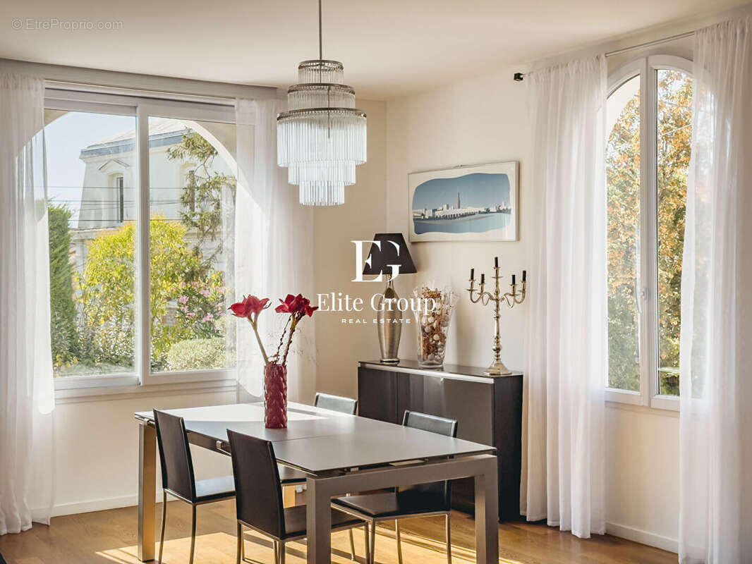 Magnifique maison des annes 50 a royan - 218 m2 - 6 pièces - photo 9