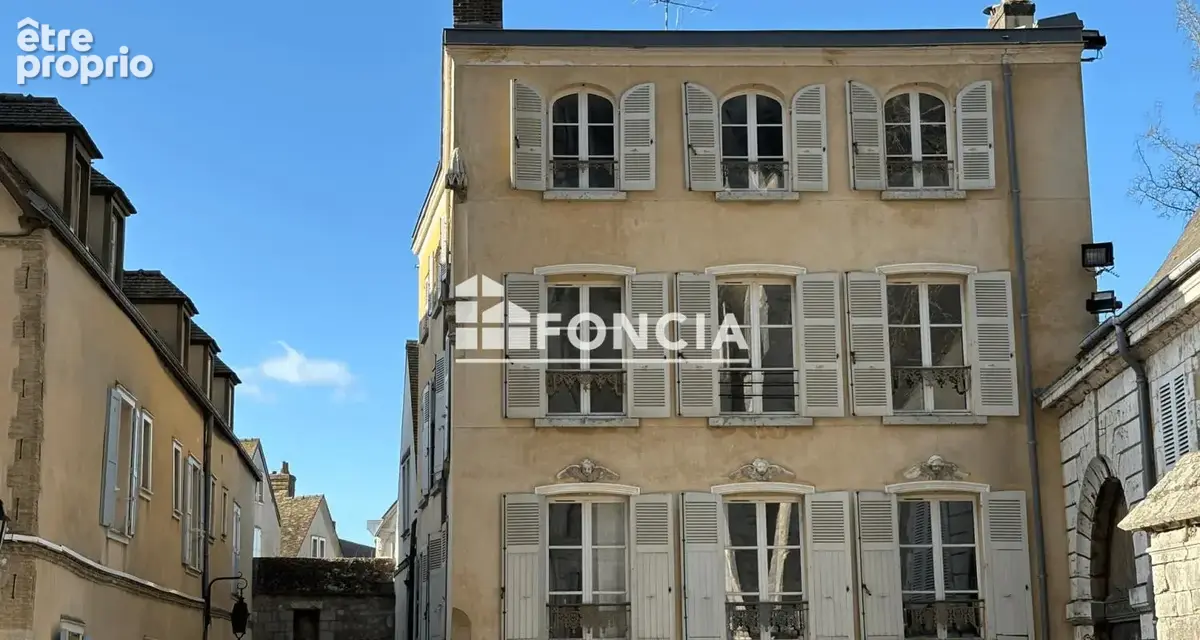 CHARTRES HISTORIQUE - Appartement à l'élégance d'autrefois vue cathédrale - photo 2