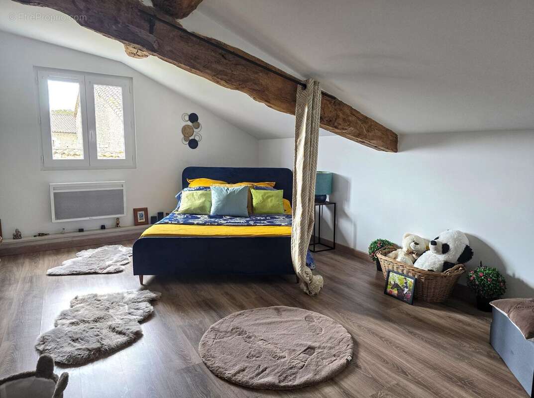 Maison à VERTEUIL-SUR-CHARENTE